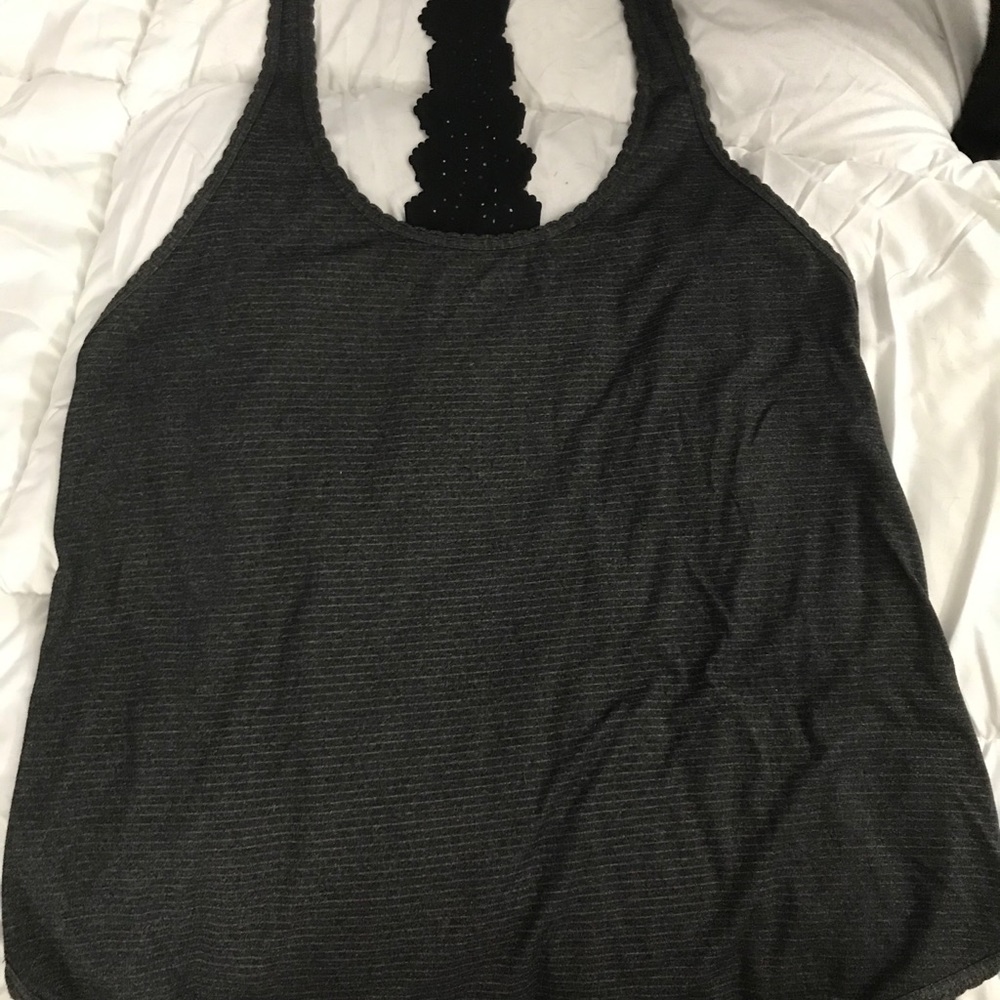 Lululemon laser cut 105 F singlet